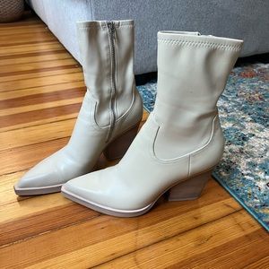 Dolce Vita Boyd Booties